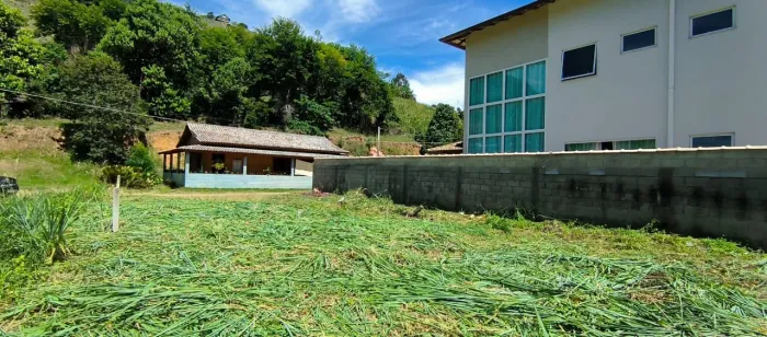 Lote em ponto Alto D.M