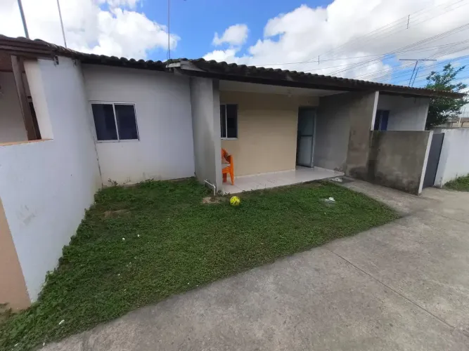 Casa 2 quartos no Condomínio Jardim Tropical UM DOS MELHORES CONDOMÍNIOS DA PARTE ALTA!