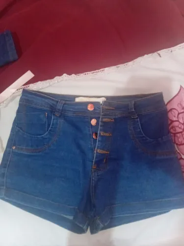 Short jeans