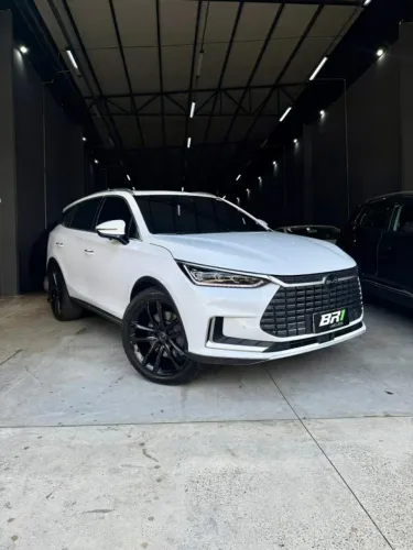 BYD Tan EV 4X4 (elétrico) 2023
