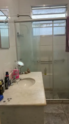 Alugo quarto , casa ,  para meninas !