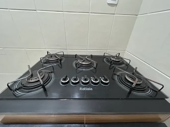 Cooktop 5 Bocas Itatiaia Vidro Preto Funcionando Perfeitamente em até 10x sem juros