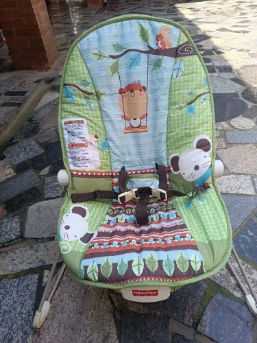 Cadeirinha de descanso que vibra