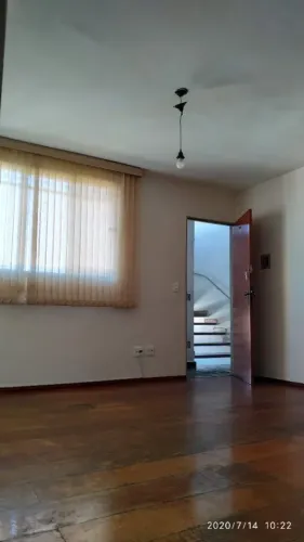 Apto 2 quartos, 1 vaga de garagem, bairro Camargos