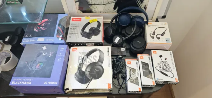 FONE DE OUVIDO (13 fones)