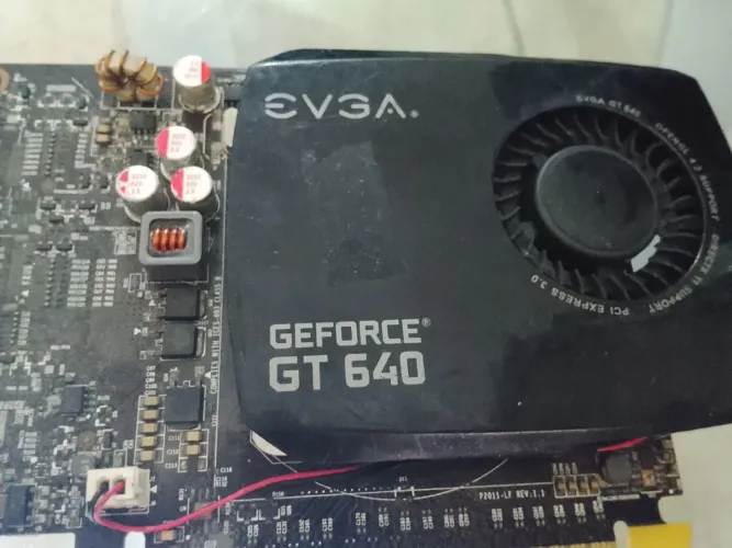Placa Geforce GT640 evga