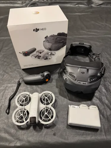 DJI Neo combo Fly More