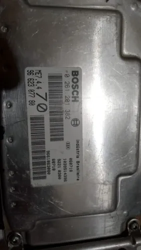 Módulo De Injeção 96 623 077 80 Me7.4.4