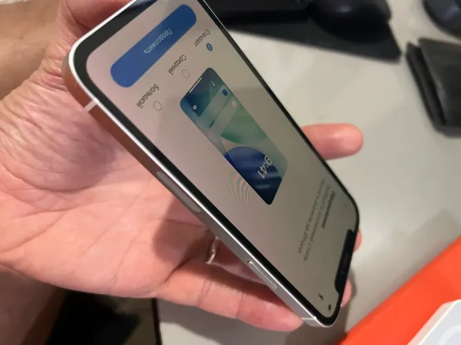 iPhone 12, 126gb. iCloud limpo para usar ou retirar peças.