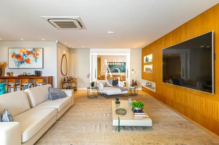 Cobertura duplex à venda no Panamby de 485 m² e 4 suítes com piscina privativa