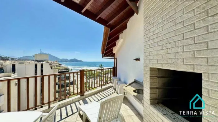 Cobertura em condomínio frente mar com 3 dormitórios na Praia Grande Ubatuba SP