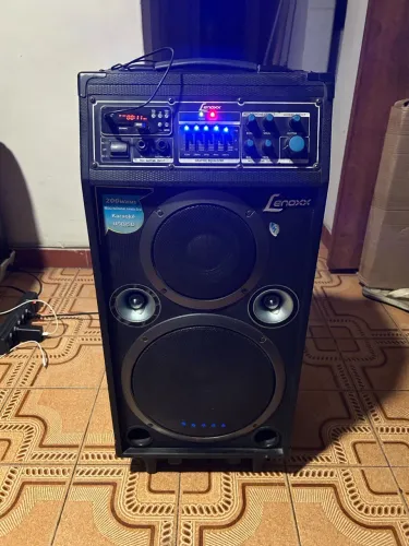 Caixa de Som Lenoxx 200W RMS Karaokê USB/SD