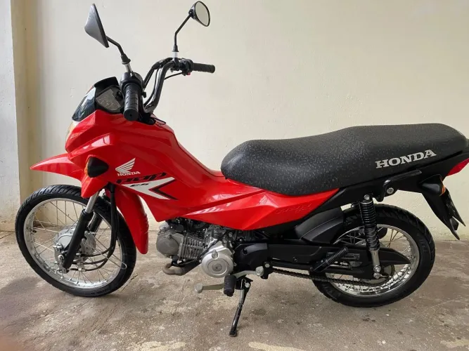 Honda Pop 110i ES 2025( Impecável ) <br>? Honda Pop 110i ES 2025 - Única Dona, 8.960 km