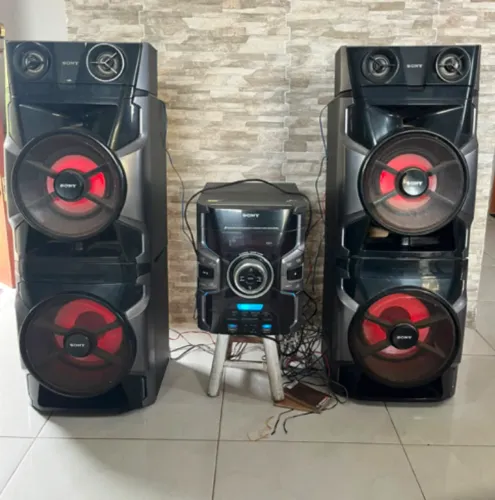 Som Sony GPX8