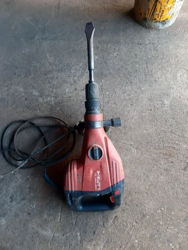 Rompedor hilti 200reais