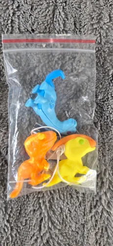 Kinder joy jurassic dinossauros