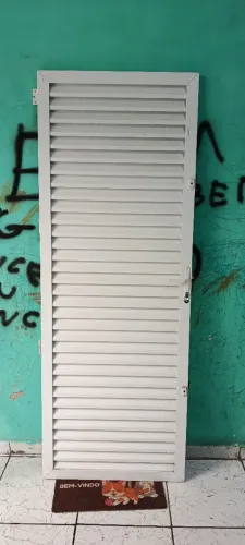 Porta de alumínio branco