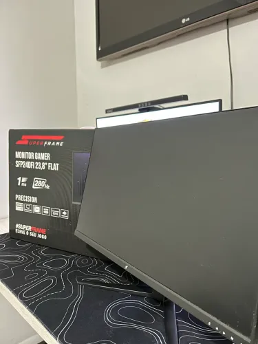 Monitor SuperFrame 23,8? 280Hz COM DEFEITO | Para Conserto/Peças