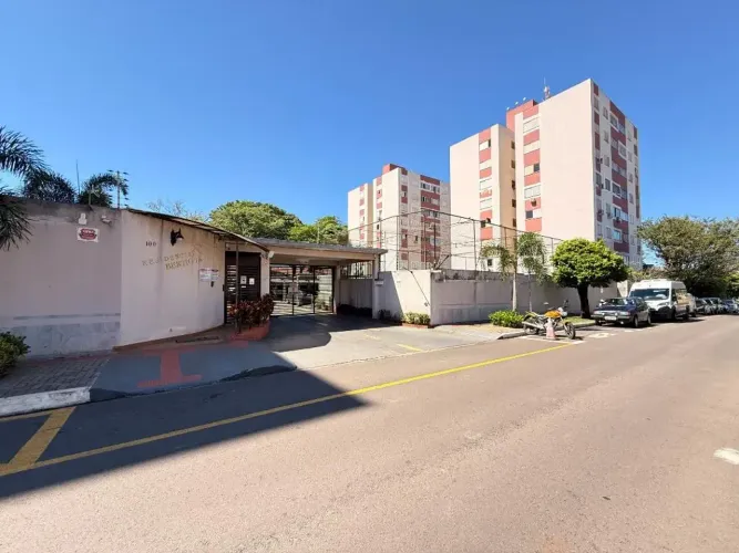 Apartamento para alugar em Maringá, Parque Residencial Cidade Nova, com 3 quartos, com 79.