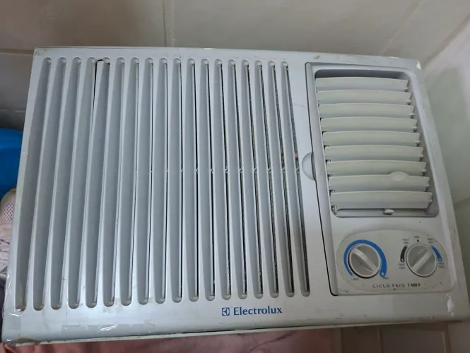 2 ar-condicionados (janela) Electrolux 7.500 BTUS  - Valor INDIVIDUAL de cada aparelho