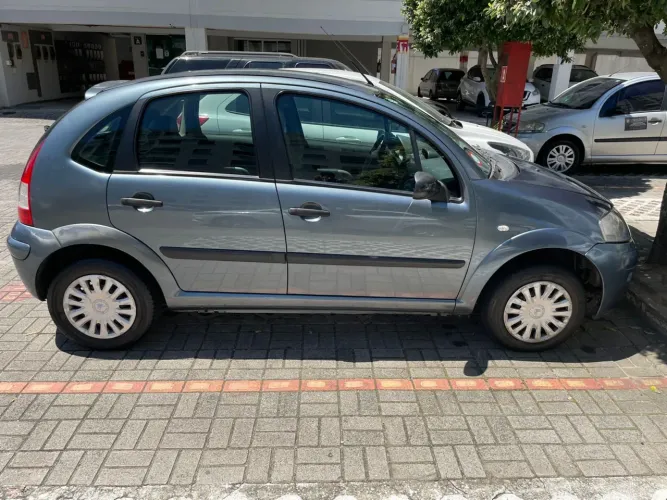 Citroen C3 GLX 1.4/ GLX Sonora 1.4 Flex 8V 5P 2009