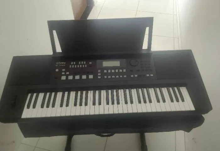 Teclado roland ex-50