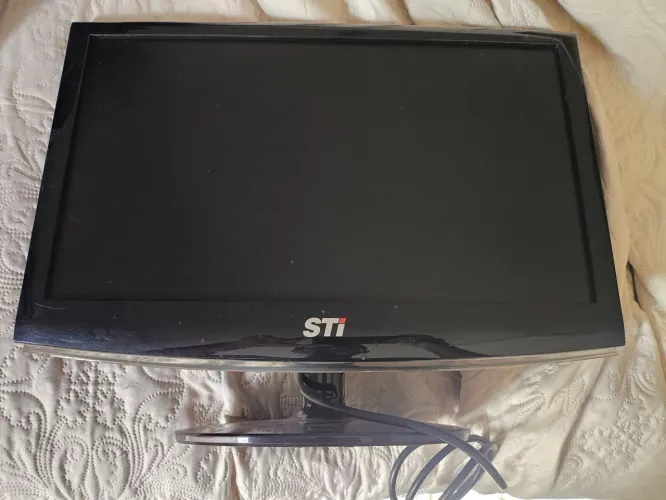 Monitor LCD 18,5 pol