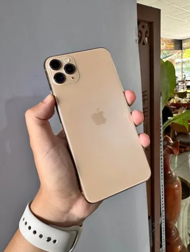 iPhone 11PRO ( PERFEITO ESTADO )