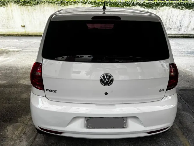 Volkswagen Fox 1.6 MI Total Flex 8V 5P 2011