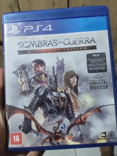 Vendo, troco disco 1 e 2 Sombras Da Guerra Definitive Edition pra Playstation4 (seminovo)