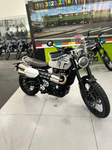 TRIUMPH BONNEVILLE SCRAMBLER 1200 XC