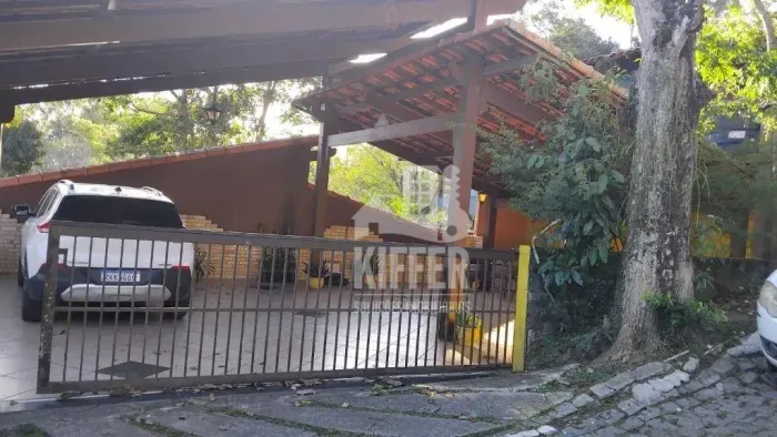 Casa com 2 dormitórios à venda, 170 m² por R$ 450.000,00 - Pendotiba - Niterói/RJ