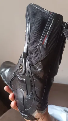 Bota de motociclista