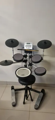 BATERIA ELETRÔNICA ROLAND HD3
