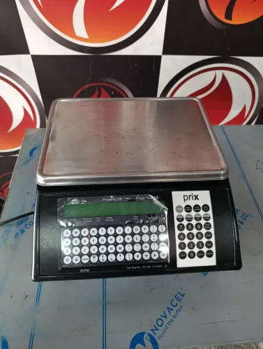 Balança industrial etiquetadora com wi-fi marca Toledo modelo Prix 4 uno Max 15 kg