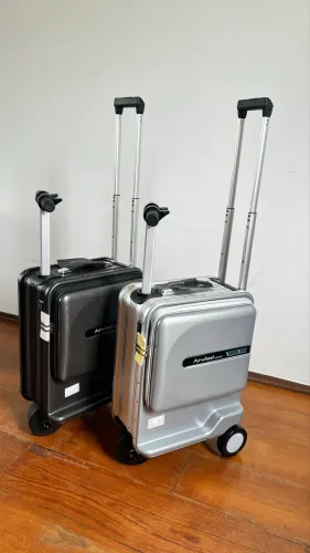 Vendo Mala Elétrica Motorizada De Viagem Smart Airwheel Importada dos EUA Nova