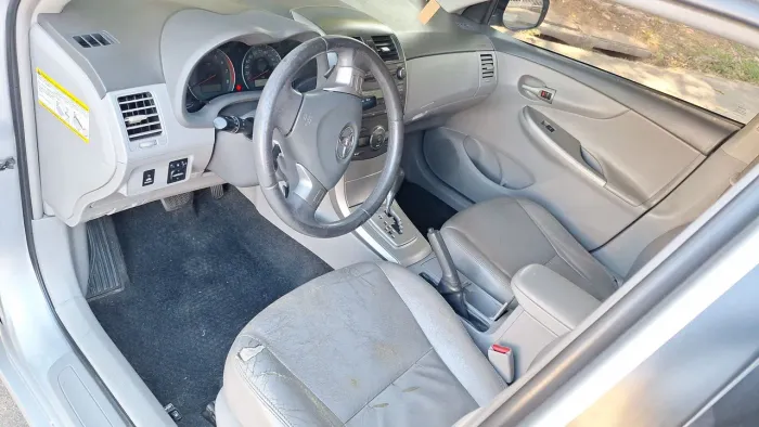 Toyota Corolla XEI 2.0 Flex 16V Aut. 2011