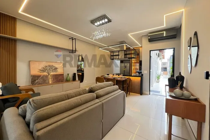 CASA GEMINADA DE ALTO PADRÃO COM 3 DORMITÓRIOS, 2 SUÍTES, ÁREA GOURMET E SPA em Praia Gran