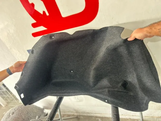 Forro lateral do porta mala esquerdo do Honda civic 2017 a 2021 