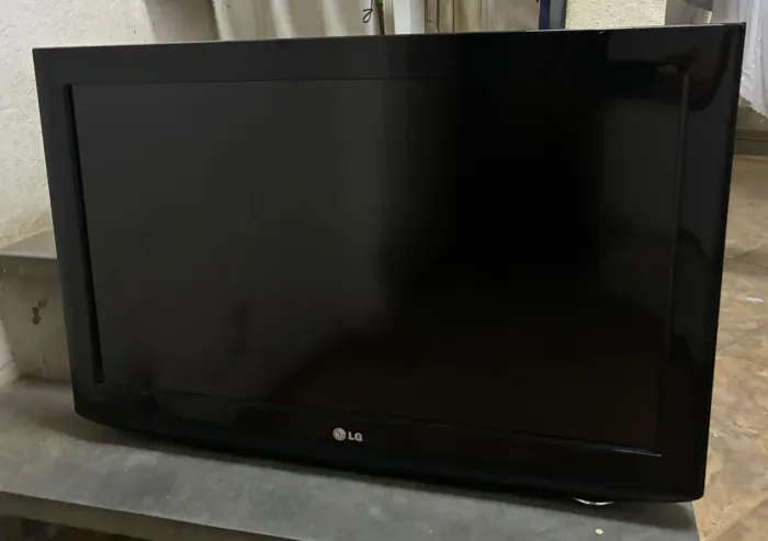TV 32 LG