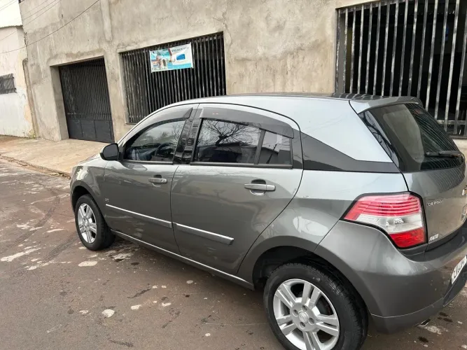 Chevrolet Agile LTZ 1.4 MPFI 8V Flexpower 5P 2011