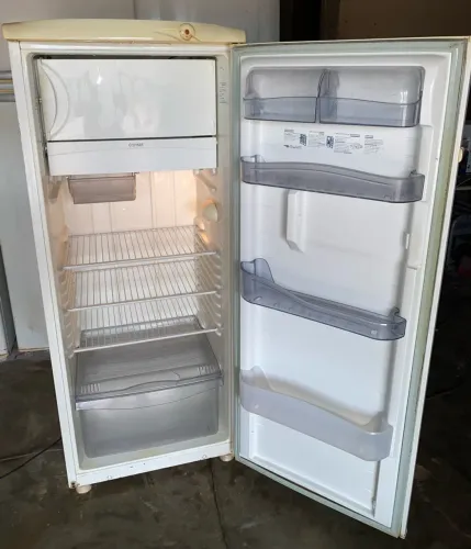 Geladeira consul