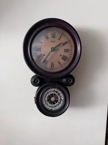 Relógio oitavadinho
