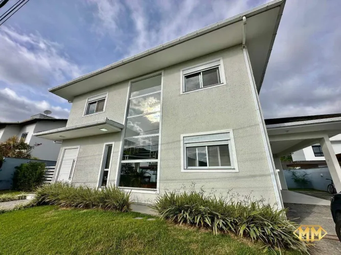 Casa em condominio fechado