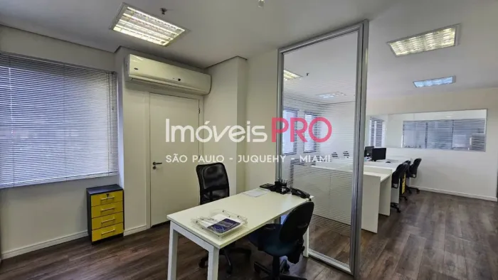 CONJUNTO COMERCIAL VILA OLIMPIA - 150M²