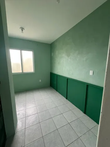 Aluguel anual de Apartamento térreo em rua tranquila