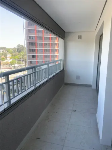 Procurando o espaço ideal para o seu negocio? Apresentamos esta excelente sala comercial d