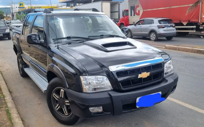 Chevrolet S10 Pick-up Exec. 2.8 4X4 CD TB Int.dies 2011