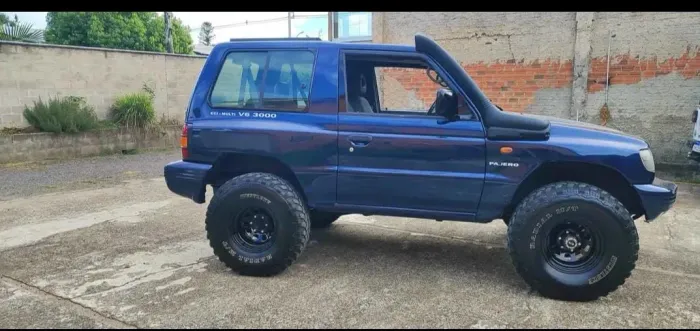 Mitsubishi Pajero GLS 3.0 V6 2P Mec. 1998