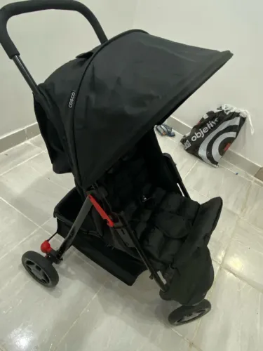 Carrinho de bebê (Cosco)